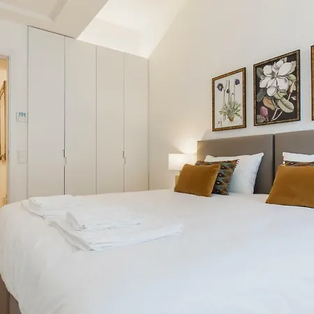 Trendy & Classic 2bedroom Apartamento