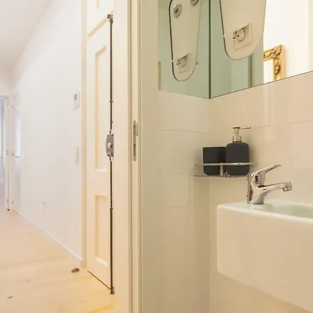 Trendy & Classic 2bedroom Appartement *