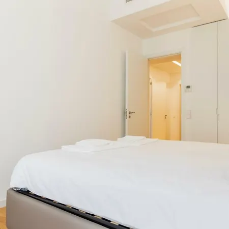 Trendy & Classic 2bedroom Lisbon